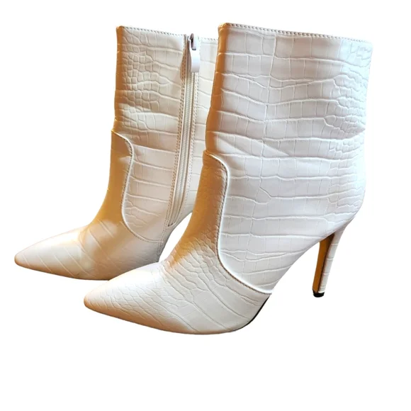 SHEIN Shoes White Snake Skin Stiletto Boots Gogo Booties